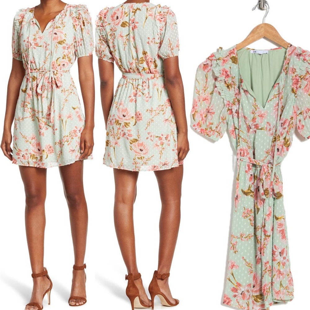 Floral Clip Dot Short Sleeve Dress